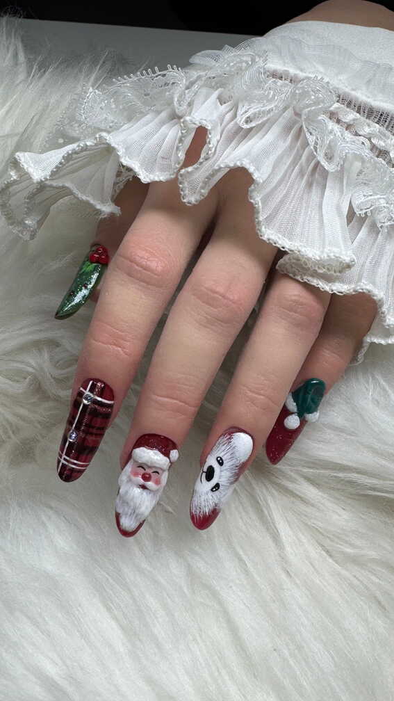 Almendra Navidad_Nail University