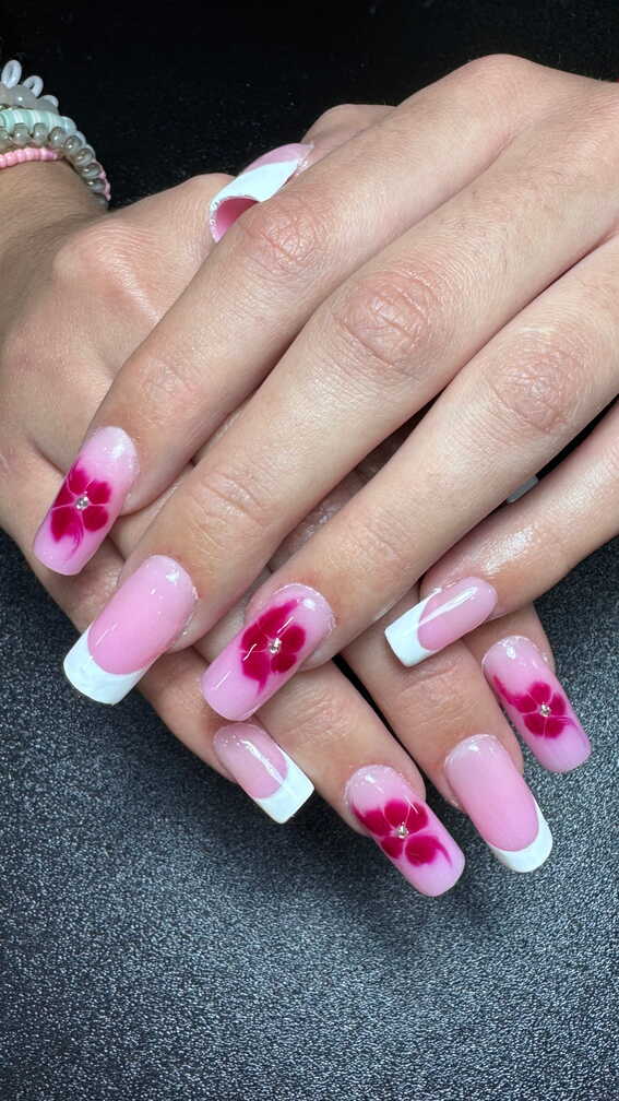 Cuadrada flor_Nail University
